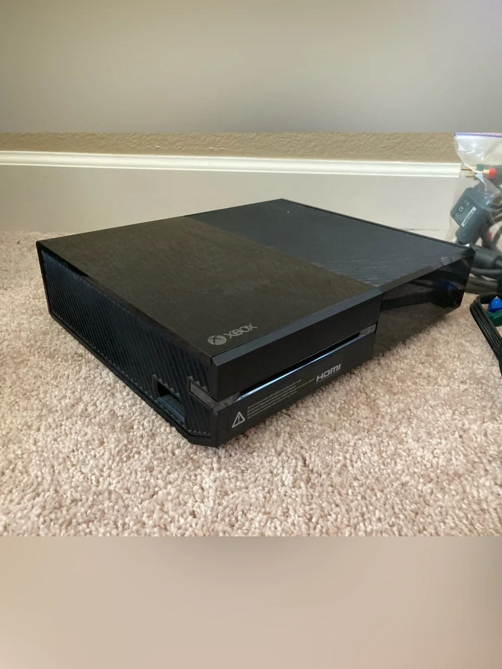 XBOX One Console with White Controller, Remote, Power Supply, Cables